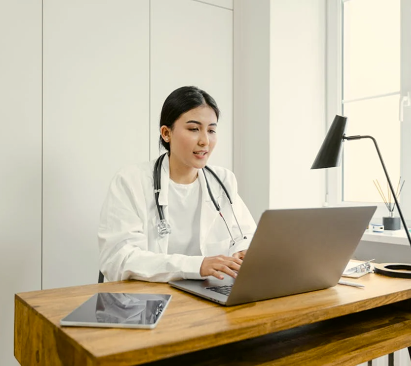 Designing with Intelligence: A Bioindividual Framework for AI in FemTech